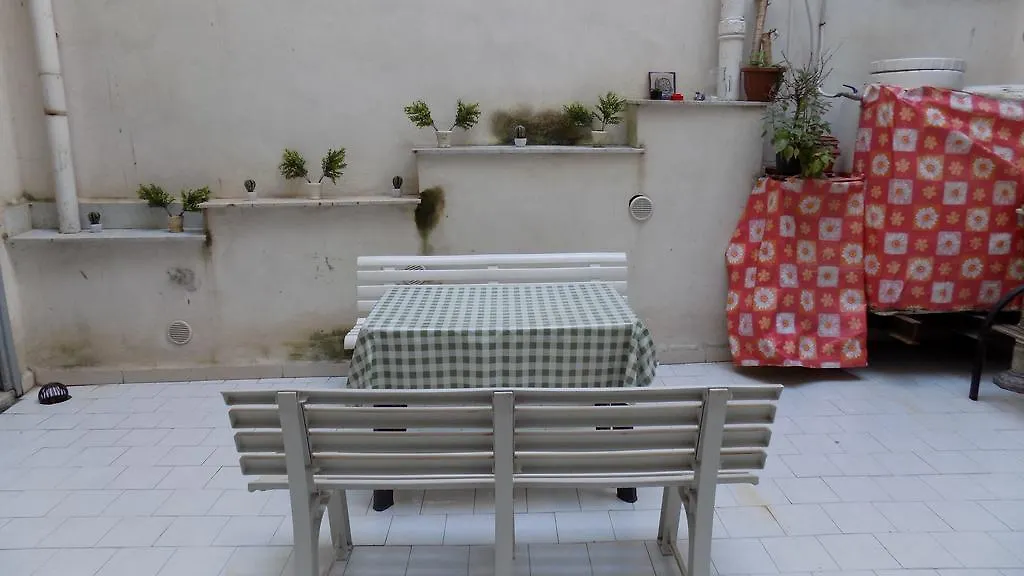 Vespa B&B Palermo Guest house